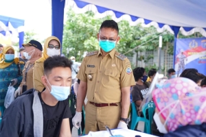 Targetkan 150 Ribu Warga Divaksin