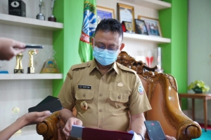 Kasus Covid-19 Turun, Edi Ingatkan Warga Patuhi Prokes