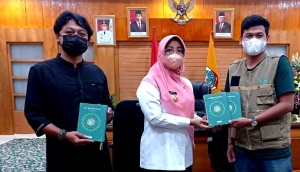 Bupati Terima 1.500 Al-Quran dari BWA