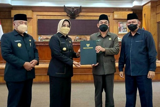 APBD-P 2021 Mempawah Defisit Rp 88, 883 Miliar