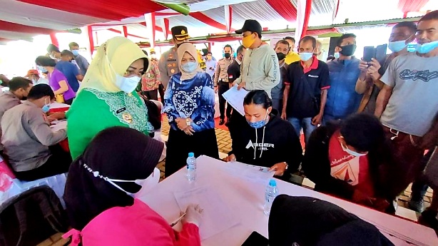 Dukung Program Nasional Vaksinasi 7 Juta Warga Perkebunan dan Desa Produktif