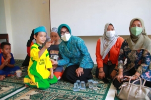 Luncurkan GERMAS dan Kampung Cerdas