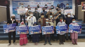 Pelindo Salurkan Bantuan untuk UMKM Sungai Kunyit