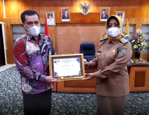 Dinilai Cepat dalam Penyerapan Dana Desa dan DAK, Mempawah Terima Penghargaan dari KPPN
