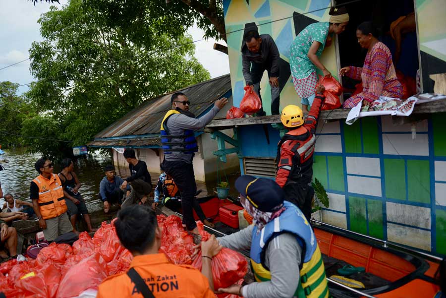 Dapur Umum dan Posko Relawan Banjir