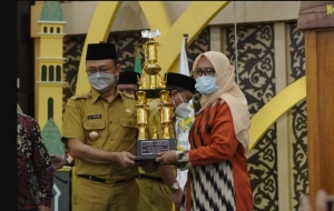 Banjar Serasan Juara Umum MTQ XXX Pontianak Timur
