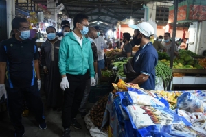 Pastikan Ketersediaan Stok Bahan Pokok