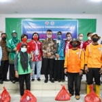 Syahyeri Merasa Terbantu dengan Bantuan Sembako