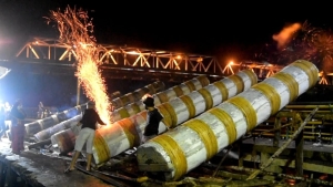 Tiadakan Festival, Permainan Meriam Karbit Tetap Diperkenankan