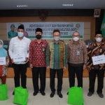37 Guru Madrasah Diniyah Takmiliyah Terima Bantuan Dana Transportasi