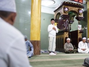 Safari Ramadan di Masjid Agung Al Falah, Edi Sampaikan Keberkahan di Bulan Ramadan