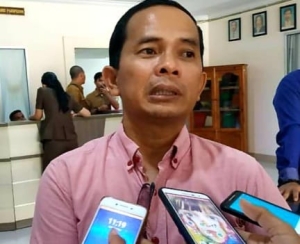 Dewan Kecewa Dua Calon Bupati Sintang Tak Hadiri Kegiatan Dialog Pemuda