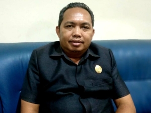 Melkianus Ungkap Jalan Menuju 4 Desa di Ketungau Tengah Lumpuh Total