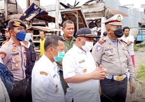 Puluhan Ruko Sungai Pinyuh Hangus Terbakar, Wabup Harap Korban Tetap Sabar