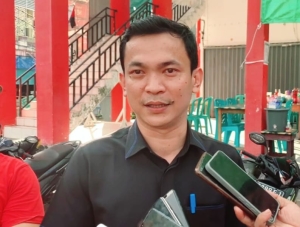 Dampak Relokasi, PKL Pasar Raya Sintang Sepi dari Pengunjung