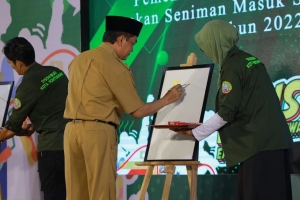 Seniman Jaga Kelestarian Budaya