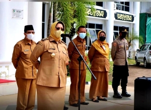 Bupati Erlina Semangati Paskibraka Mempawah