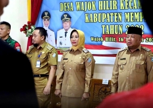 Bupati dan Wabup Hadiri Pencatatan Perkawinan Penduduk Non Muslim di Wajok Hilir