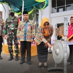 PMI untuk Kemanusiaan