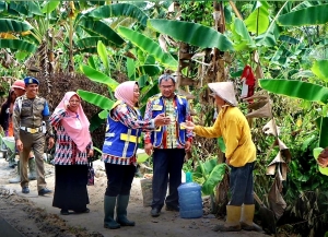 Bupati Erlina Minta Petani Jaga dan Manfaatkan Saluran Irigasi dengan Baik