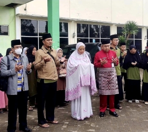 Bupati Erlina Doakan Kafilah Mempawah Juara Umum MTQ