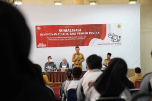 Ajak Pemilih Pemula Perluas Wawasan Politik