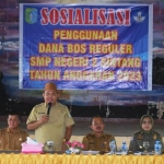 Wabup Melkianus Ingatkan Kepsek SMPN 2 Jangan Anti Kritik