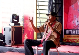 Bupati Jarot Optimis Pengurus DAD Periode 2022-2027 Mampu Membawa Dayak Maju dan Berkembang