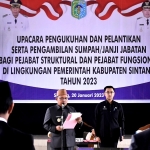 Wabup Melkianus Lantik 30 Pejabat Struktural dan 3 Fungsional