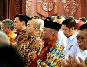 Wabup Pagi Hadiri Pelantikan Pengurus PMI Kalbar