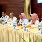 Di Kecamatan Anjongan dan Sungai Pinyuh, Bupati Minta Kades Tak Berurusan dengan APH