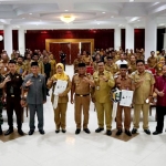 42 Desa Mandiri Mempawah Terima Bantuan Kendaraam Operasional Desa