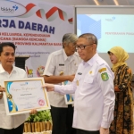 Sukses Turunkan Stunting, Pontianak Dianugerahi Penghargaan dari BKKBN