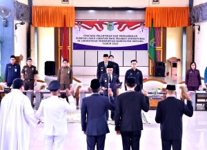 Berikut Daftar Pejabat Struktural yang Dilantik Bupati Jarot dan Wabup Melkianus