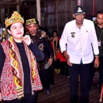 Terkesan dengan Rumah Betang Ensaid Panjang, Puan Janji Akan Kembali