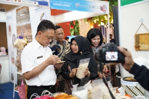 Dorong UMKM Kantongi Sertifikat Halal