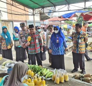 Sekda Ismail Monitoring Stok dan Harga Sembako Jelang Idul Fitri 1444 H