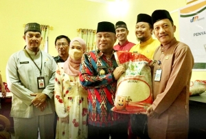 Mempawah Salurkan Bantuan Beras dari Bapanas RI, Wabup: Manfaatkan dengan Baik