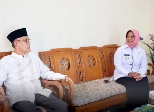 Bupati Erlina Safari Idul Fitri ke Toga dan Tomas Mempawah: Pererat Silaturami dan Sinegritas