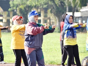 Senam Gabungan OPD, Upaya Bupati Erlina untuk Tingkatkan Silaturahmi ASN