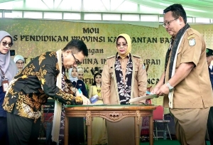 Bupati Erlina Ajak Perusahaan Bangun Dunia Pendidikan