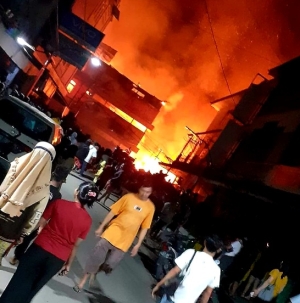 Pasar Sungai Durian Sintang Membara
