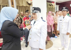 Bupati Erlina Lantik 19 Kades Terpilih Hasil E-Voting
