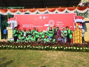 40 Driver Ojol Ikut Upacara HUT RI ke-78 di Keboen Sajoek