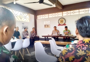 Wabup Pagi Minta Semua Pihak Aktif Tangani Karhutla