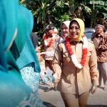 Bupati Erlina Ajak Masyarakat Sungai Kunyit Manfaatkan GBBD
