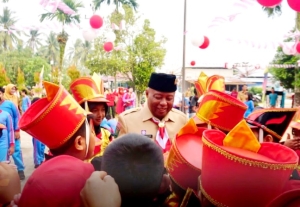 Wabup Pagi Apresiasi Semarak HUT Kemerdekaan di SDN 05 Mempawah Hilir
