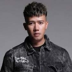 Besok, Ruri Repvblik Hibur Masyarakat Sintang