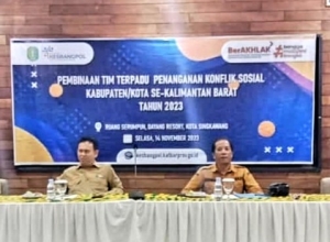 Kaban Kesbangpol Sintang jadi Narasumber  Penanganan Konflik Sosial