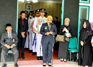 Bupati Erlina Pimpin Upacara Pelepasan dan Pemakaman Jenazah Almarhum H Muhammad Pagi